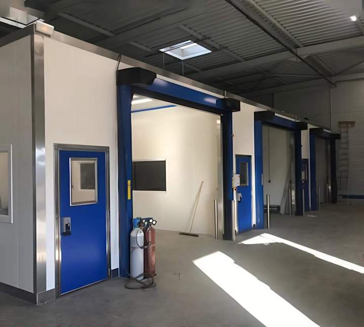 Installation de portes rapides industrielles Besançon