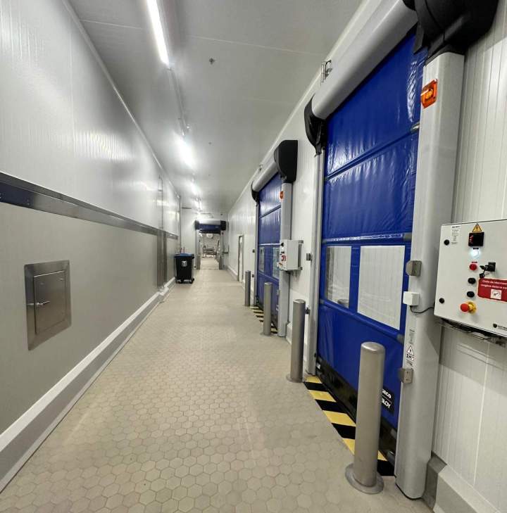 Services d'installation de portes industrielles rapides Besançon